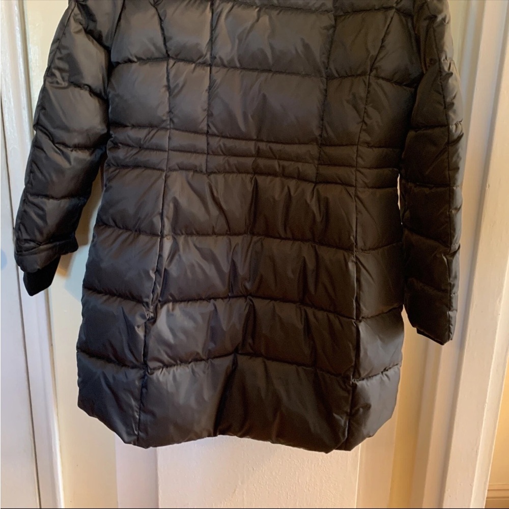 Elie Tahari Black Puffer Coat with Fur Trim - Picture 9 of 12